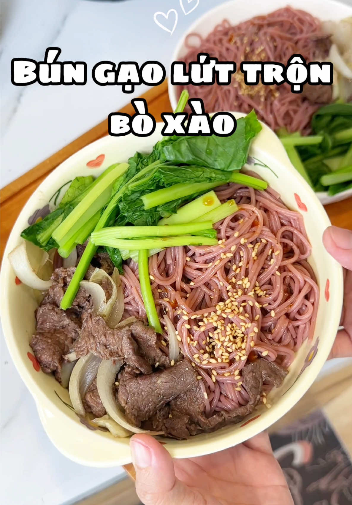 Trả lời @MrTamTuTe bún gạo lứt làm món gì cũng ngon ý cả nhà ơi, nay ăn gạo lứt trộn bò xào mời cả nhà nhaaa 😁 #bungaolut #healthy #minhlathi #thireviewne 