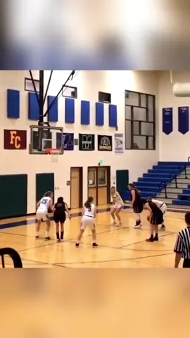 Fun Moments in Women's Basketball Games#fyp #foryou #usaus #funny #funnyvideos #basketball #womenbasketball 
