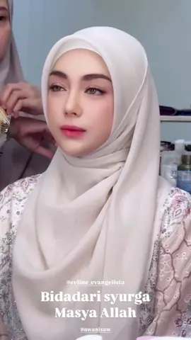 Masya Allah Tabarakallah, you are like a beautiful angel @Celineevangelista , radiating the light of goodness and happiness that makes everyone around you follow😍🤍✨ #celine #celineevangelista #artist #beautiful #masyaallahtabarakkallah 