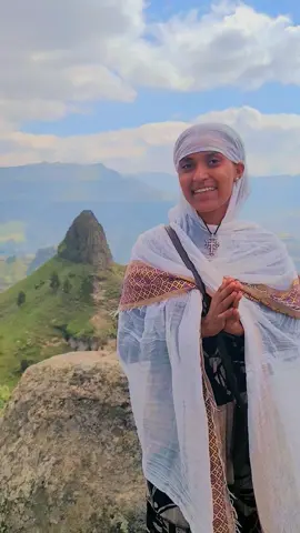 የሚያበረታታውን ያንን መላክ አሰብኩት አቤቱ#🙏 #ኦርቶዶክስ_ተዋህዶ_ፀንታ_ለዘለዓለም_ትኑር #ላሊበላ #lalibela #ethiopian_tik_tok🇪🇹🇪🇹🇪🇹🇪🇹 