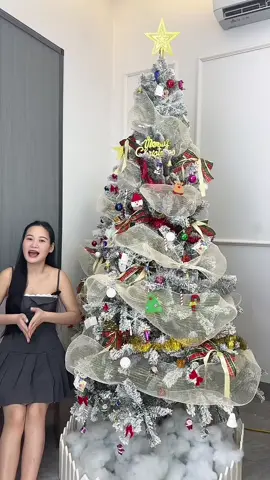 Giáng sinh 2025 🌲🎄Cây thông phủ tuyết chill chill, setup xong chỉ muốn bật nhạc Noel liền 🎶 #caythongnoel #giangsinh #2025 #noel #viral 