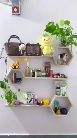 Kệ trang trí tường cực xinh giá rẻ #lyme3con #kệ #ketreotuong #ketrangtri #decor 