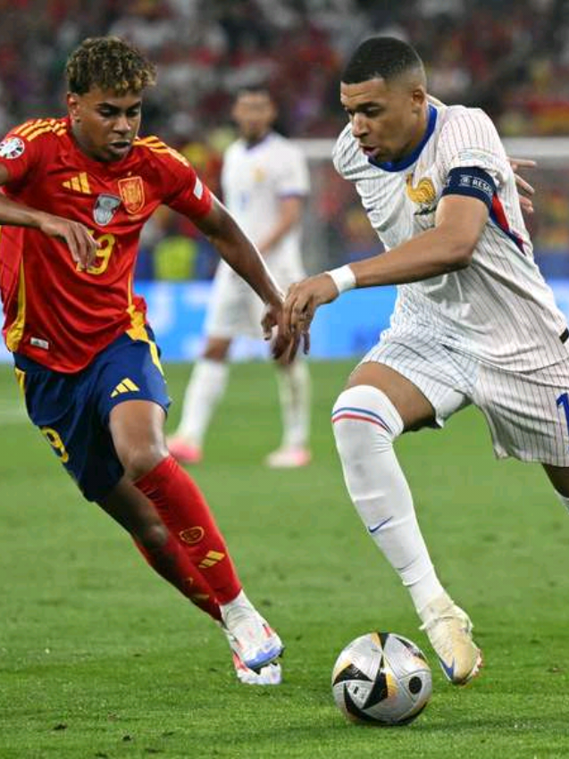 Mbappé vs Lamine Yamal ⚽🔥 Duel de prodiges #kylianmbappé #Mbappe  #lamineyamal #yamal #football 