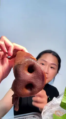 Nyobain Makan Hidung  babi (Yt: Jeje Zhuang)#jejezhuang #mukbang #hidungbabi #asmr #videomukbang 