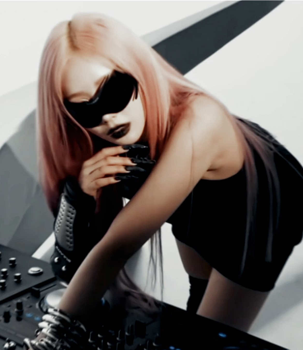 #GISELLE FASHION. | #giselleaespa #aespa #kpop #viral  [ac ohmitsu edited] original high quality content giselle aespa whiplash kpop edit fyp fashion cortis #giselle_aespa #aespaedit #aeri #kpop #makethisgoviral #xybca #fashioncortis #whiplash #edit #aftereffects #fyp #aespagiselle 