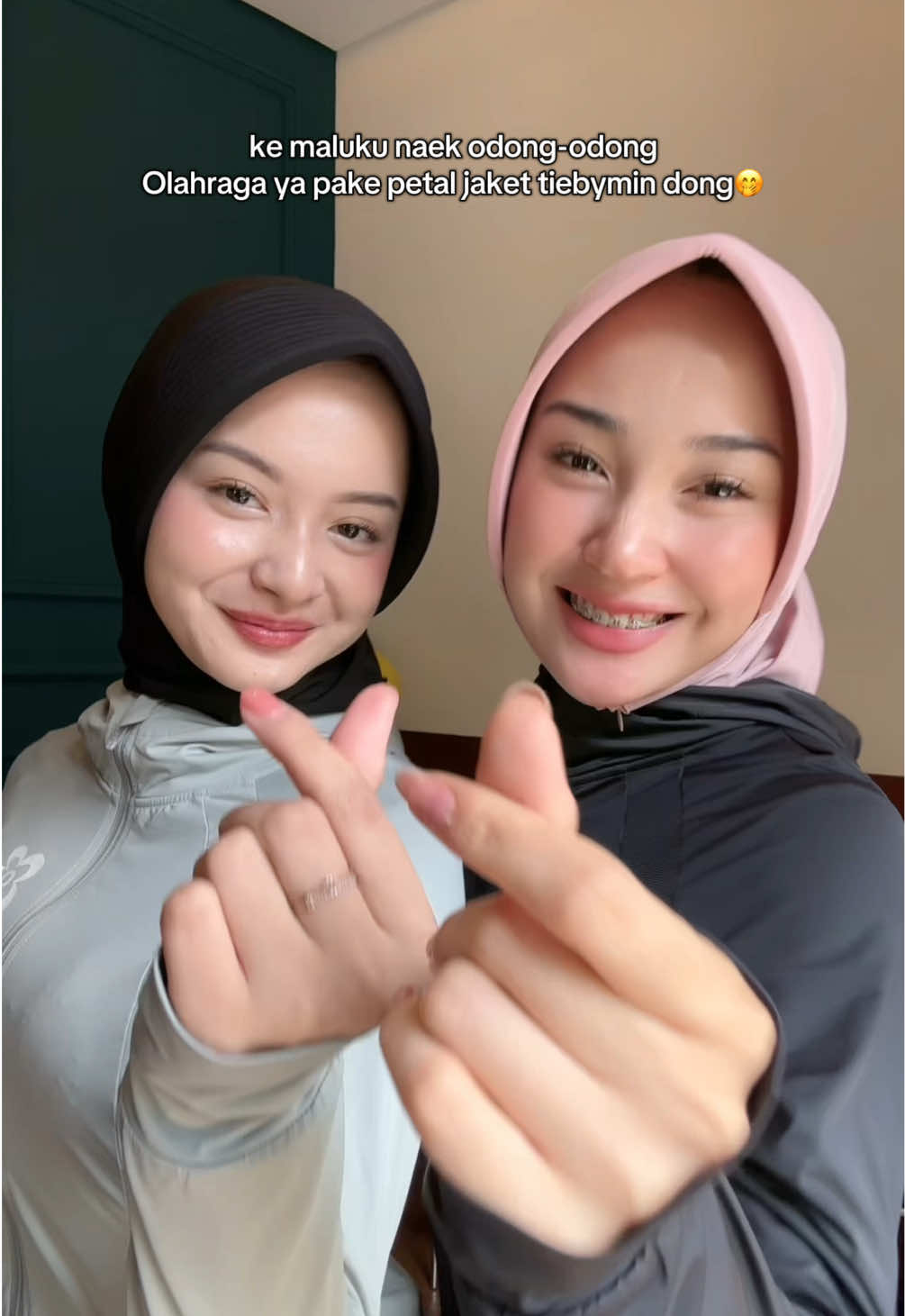 Siapa yang olahraga pake petal jaket dari tiebymin juga nih?🤔