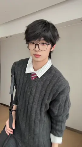 Academic style🦅 #04 #OOTD #outfitcheck #grwm #fyp 