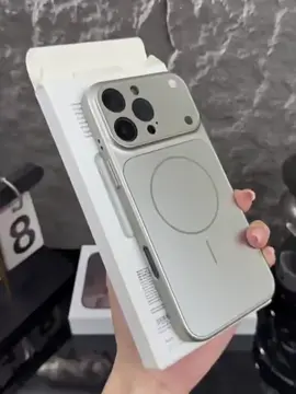 Want your phone to look like the latest iPhone 17 in 1 second? This STAR ORANGE case does the trick! 😎Matte glass feel, premium color.👇#iphone17 #iphone17promax #mattecase #iphone17pro 