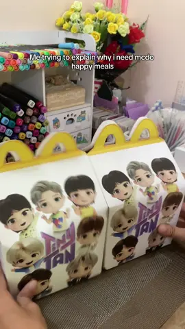 😫🫶🏻 #bts #mcdonalds #jungkook #Jin #tinytan #happymeal #army 