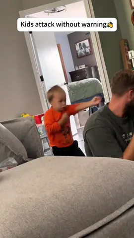 POV: parenting is 90% surprises… and slaps. 😅👋#FunnyKids #ParentTok #ToddlerLife #ParentHumor #KidsAreFunny #ParentingMoments #Relatable #LOL #FamilyTok #FYP