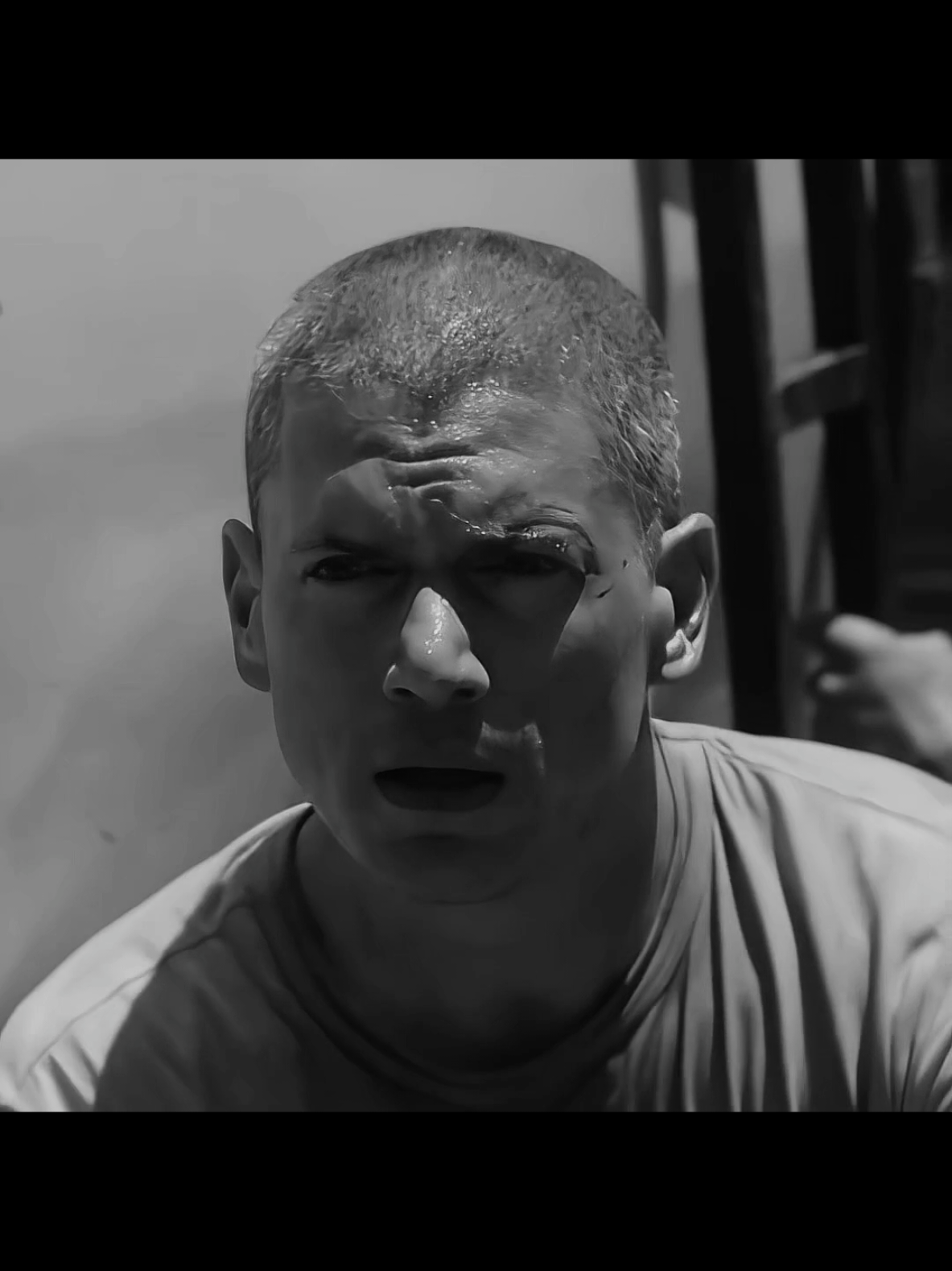 يحيدر يكرار  . #michaelscofield #prisonbreak #مايكل_سكوفيلد #بريزون_بريك #fyp 