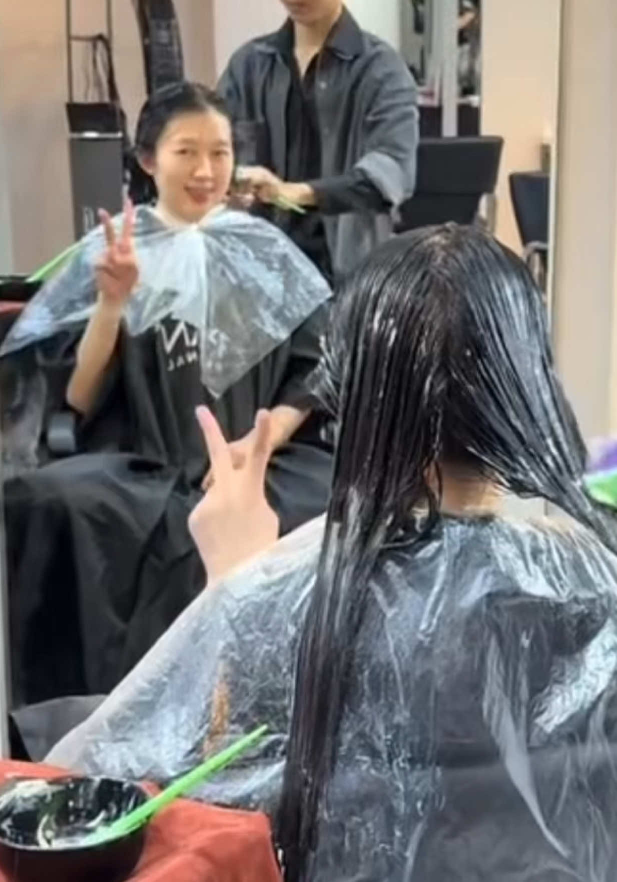 Tình trạng salon hiện nay ( salon tóc uy tín quận 7) ( salon tóc uy tín gần đây) #salontocquan7 #tiemtocquan7 #nhuomtocdepquan7 #tiemtocsinhvienquan7 #uontocdepquan7 
