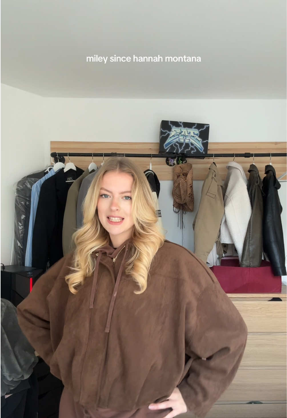 bien évidemment que ce classic c’est par cœur #mileycyrus 