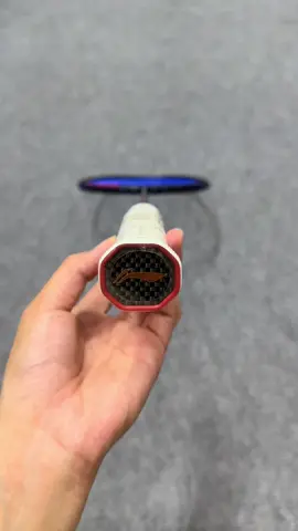 Rồi mua thôi !!! Axf 80 căng sẵn lưới 11kg , hỗ trợ làm theo yêu cầu ( chọn màu lưới và số kí) . Phụ kiện: cuốn cán ,túi đựng vợt. Giỏ hàng đã có mời ace vô giỏ hàng nha#votcaulong #xuhuongtiktok #ducluongsport 