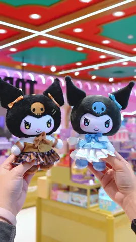 Kuromi School Life Series bisa jadi inspirasi outfit sekolah kamu biar makin lucu! 💜 Komen “Kuromi” kalo kamu suka koleksi ini! ✨ #toptoy #blindbox #plushies #sanrio #kuromi 