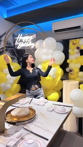 Luxury Balloon Decor for Every Celebration — ตกแต่งบอลลูนสุดหรูสำหรับทุกโอกาสพิเศษ 🎂🎈#fyp #balloonparty #รับจัดลูกโป่ง #Vlog #คนไทยในมาเลเซีย🇹🇭🇲🇾 @Aoaey Kunanya @Keetapakthamanee wedding thai 