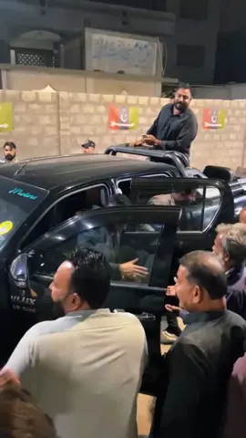 معاونِ خصوصی وزیرِ اعلیٰ سندھ، نائب صدر پاکستان پیپلز پارٹی کراچی ڈویژن اور سابق رکنِ سندھ اسمبلی امان اللّٰہ مسعود نے ضلع کورنگی پی ایس-94 کے مرکزی دفتر کا دورہ کیا۔ اس موقع پر انہوں نے صدر پی ایس-94 کوثر عابدی سمیت جیالوں سے ملاقات کی، پارٹی کی تنظیمی صورتحال اور عوامی رابطہ مہم پر تفصیلی گفتگو کی۔ انہوں نے کارکنان کے جذبے کو سراہتے ہوئے کہا کہ پاکستان پیپلز پارٹی عوام کی خدمت اور ان کے مسائل کے حل کے لیے پرعزم ہے۔ #امان_اللّٰہ_مسعود #exmpa_amanullah_masood🇱🇾 #AwamiKhadim #AmanKhanMasood #asimuddinkhattak @user092430 