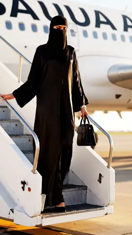 #saudiarabia🇸🇦 #arabgirl #arabgirl #fashion #luxurycar 