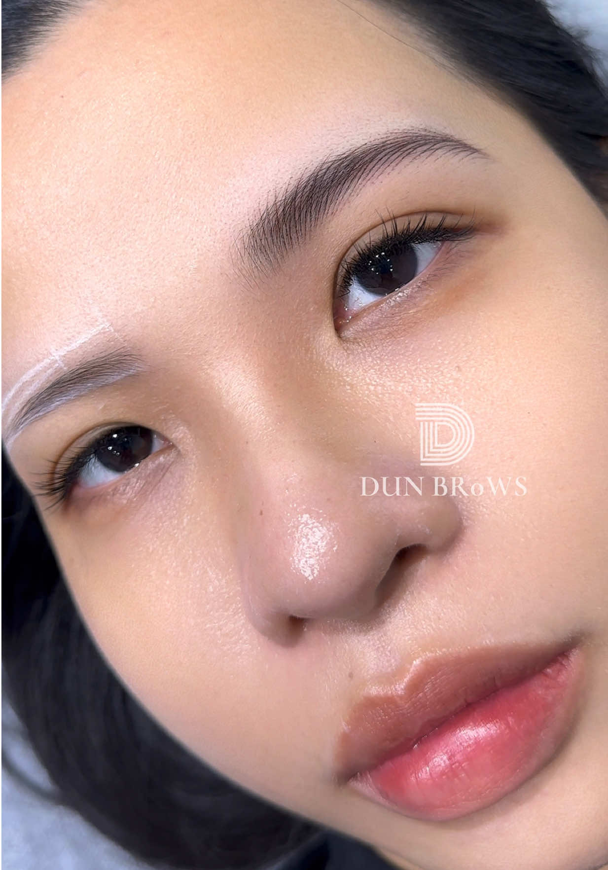 Chị là giáo viên , chị muốn chân mày chị tự nhiên nhất có thể . Ok chị luôn 😗 #xuhuong #hairtrokes #eyebrows #vietnam #xuhuongtiktok 