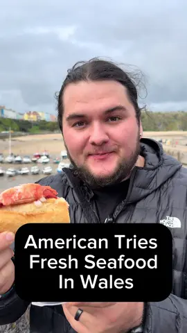 American tries fresh seafood in Wales! 