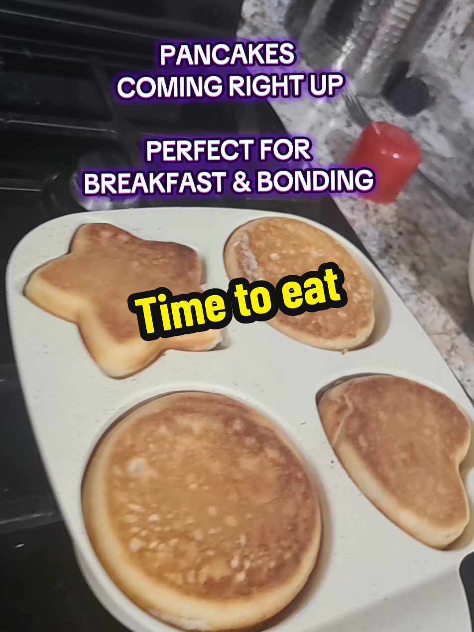 Breakfast is always a good time for bonding especially with fun shapes, this nonstick skillet is perfect for all occasions #breakfastideas #skillet #nonstickcookware #breakfast #kitchen 