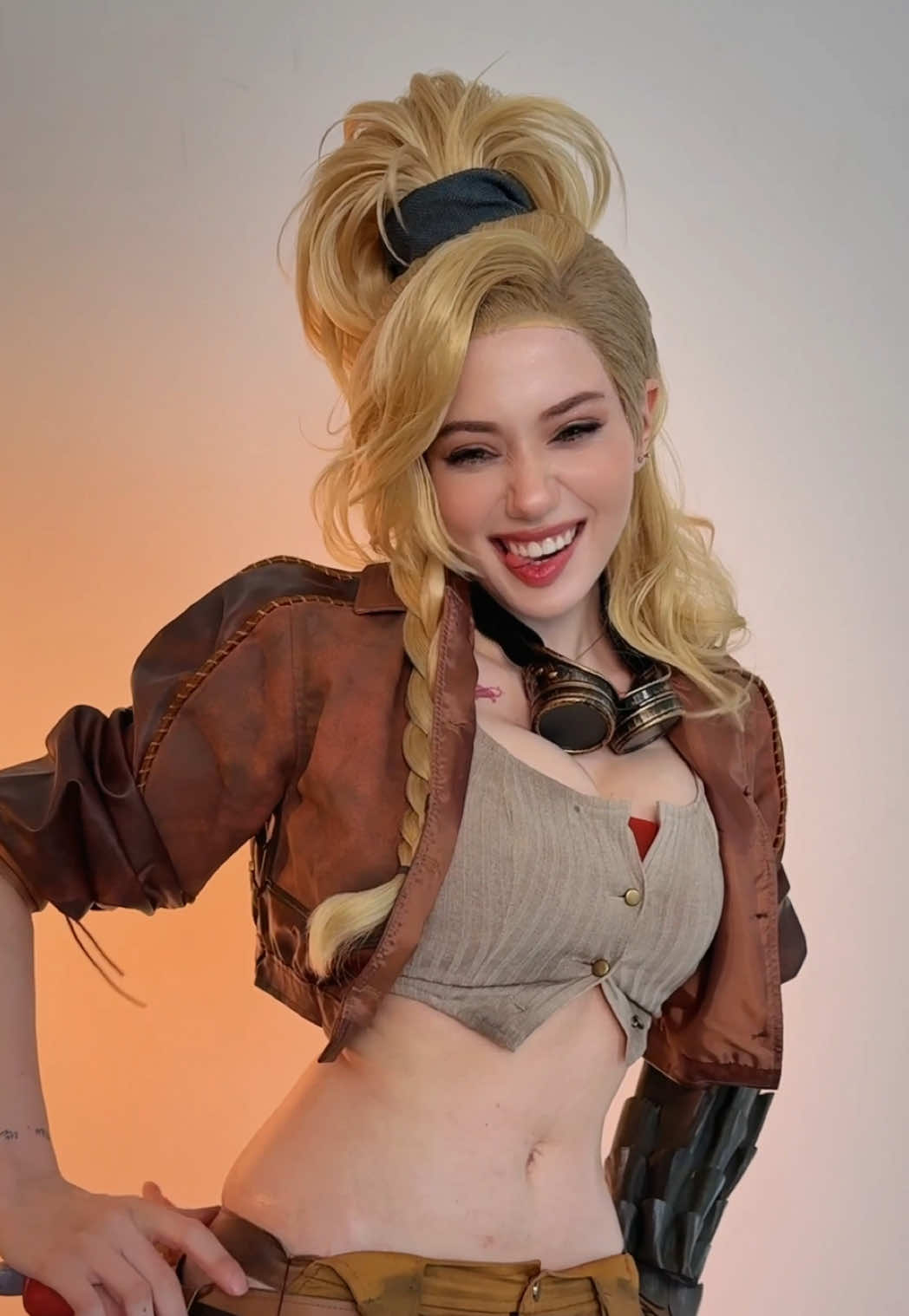 IG: japp_leack✨ #gemma #gemmacosplay #monsterhunterwilds #monsterhunterwildscosplay #monsterhunterwildsgemma 