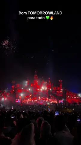 Eu acho que essa experiência todos tinha que viver 🔥🥹🥹💚#tomorrowland #festival #brasil #music #fyppppppppppppppppppppppp 