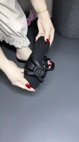 Dép lê mẫu mới 2025 êm chân siêu bền. #CapCut #TikTokAwardsVN #viral #xuhuong #deplenu  @👠𝐍𝐠𝐚̂𝐧𝐬𝐡𝐨𝐩𝟓𝟔👠  @👠𝐍𝐠𝐚̂𝐧𝐬𝐡𝐨𝐩𝟓𝟔👠 