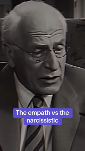 The empath vs the narcissistic #empath #lightworkers #narcissist 