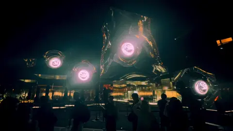 Osaka Expo / 大阪万博 2 days left until the end of the Osaka Expo I think this is the coolest pavilion at the Osaka Expo🤩 @expo2025japan  Please follow 👉@japan_walker_    Please Share 🥰🙏✨ #japan #japantravel #osaka #osakaexpo #大阪万博     