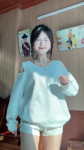 Sao mà nắng chói chang thế này(dc:?)@kimeehouse #xh 