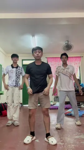 Swiftie attendance check ✅  love this new dance trend DC: @Miko Yanson 🙌🏻  #opalite #fyp @Dannyboiii @π•letuss 