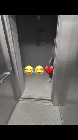 Love sarr🤤💔😂#viewsproblem #100kviews #million #portugal #capcut 