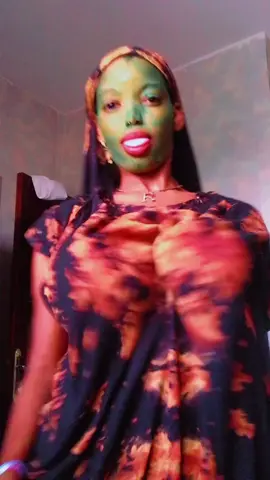 kalay jawi qaado🙉🤣