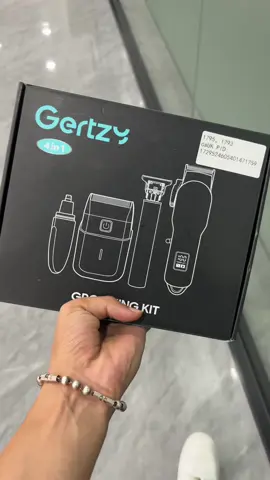 Some men’s gifts 🤍#giftguide #christmasgiftideas #christmasgiftguide