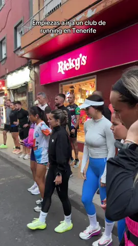 Empiezas a ir a un club de running con tus amigas en Tenerife y correr ya no es tan aburrido ♥️ #CapCut #clubderunningtenerife #runningtenerife #correrentenerife 