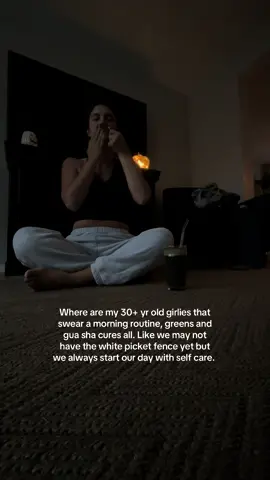 What’s your favorite self care routine? #SelfCare #thirties #fyp #thirtiesontiktok #morningroutine 