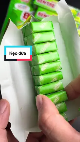 Kẹo dừa lá dứa sầu riêng #kẹodừa #keodua #keoduabentre #anvat #ancungtiktok 