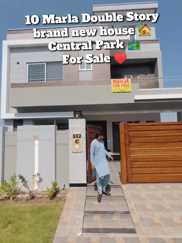 For Details On WhatsApp 03025266363 🤙🏻 10 Marla Brand New House For Sale in Central Park housing scheme main Ferozpur Road 🛣️