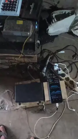 Kurang opo maneh cah iki alat e😵                 #masukberandafyp #fyp #soundemperan #horegjawatimur #miniatur sound gantungan mini kayu #foryoupage #sounsystem #masukberanda 