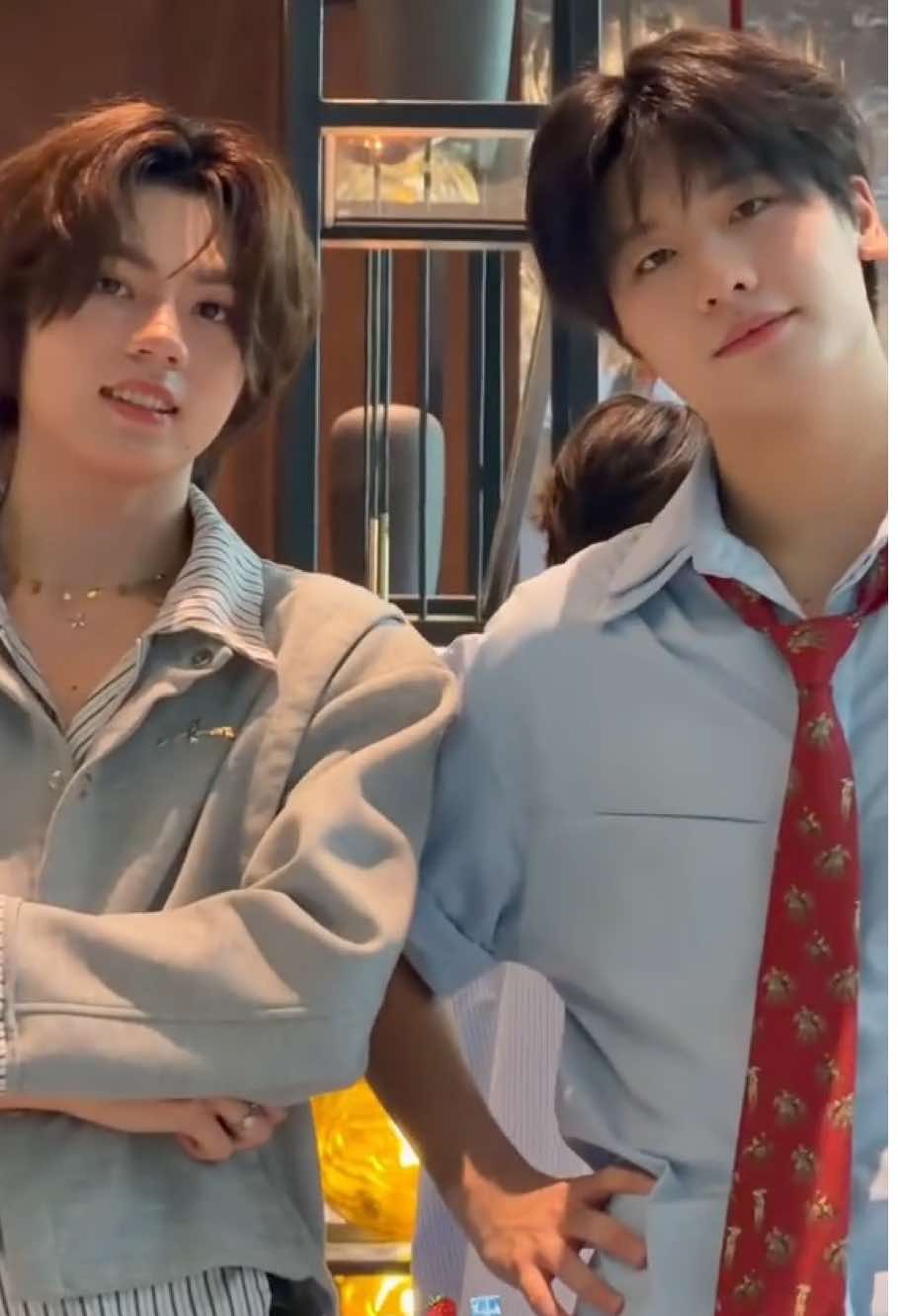 นี่มันเฟรมคนหล่อนี่นา🤩 ©️企鹅熊很香_但没我香 #Next1de_SHEN #next1de_xiong #SHEN #ShenYisheng #SiameseAssetxNexT1de @shenyisheng0227 @NexT1DE official 