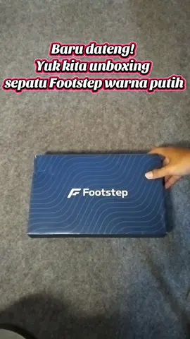 sepatu cowok footstep #promomakan1010 #sepatu #sepatucowok #tiktokshop #footstep 