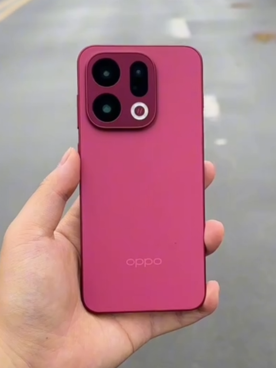 Oppo Find X9, HP Ganteng yang Bikin Naksir dari Pandangan Pertama! #oppo #oppofindx9 #oppofindx9pro #gadget #gadgetindonesia 