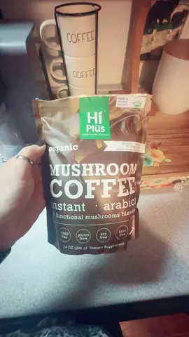 Good morning! Let’s make a cup of iced coffee together ☕️ @HiPlus Nutrition US #mushroomcoffee #coffeetok #healthycoffee #tenmushroomblend #instantcoffee 