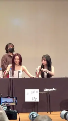 🦋 #CHIYEON 🐈‍⬛  251011  Ktown4u Fan sign today 🫰🏻🙏🏻🫶 #AHYEON #CHIQUITA #BABYMONSTER #fyp 