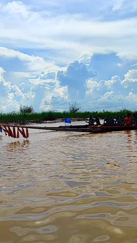 #วันนี้ต้องดัง #ຊ່ວງເຮືອ #แข่งเรือยาว #ນະຄອນຫລວງວຽງຈັນ🇱🇦 #ประเพณี  ຊ່ວງເຮືອທີທ່າວັດຈັນ2025