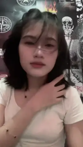 🐼👀