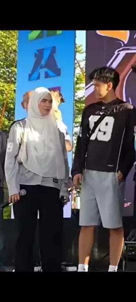 black grey couple🤗☺️#jadenbahtera #putrirania #couple 