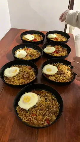 Orderan hari ini indomie kuah 😋👍🏻