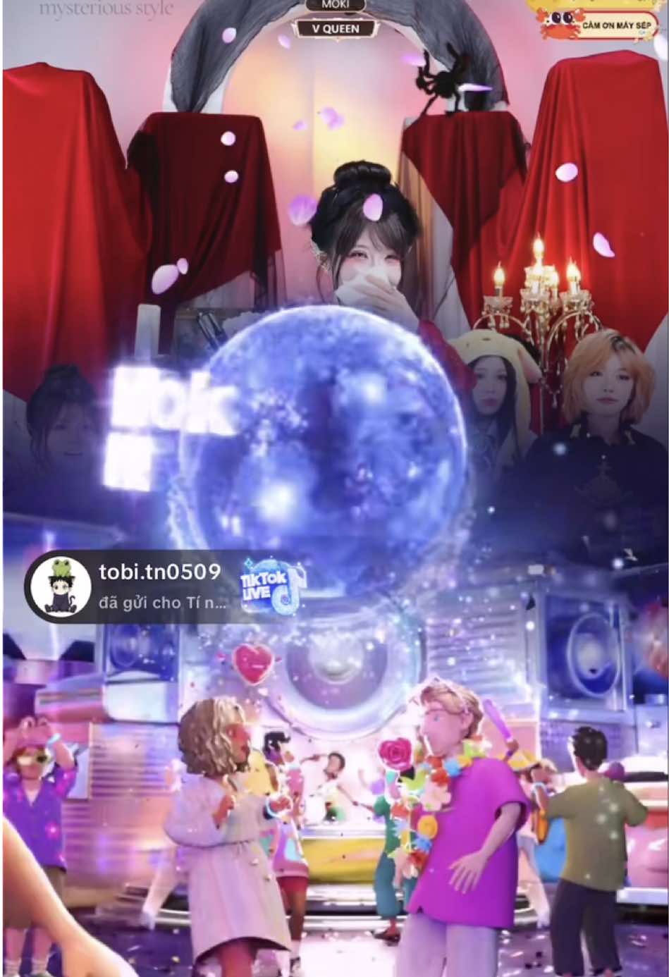 Trích đoạn tri ân của Tini. Cổ nói cổ vô tâm nhưng thật sự những gì cổ kể ra trên live nó lại ngược lại. Cổ nhớ hết, cổ trân trọng từng người sp cho cổ. Yêu lắm 🥺❤️ #tinivworld019 #vworld019 